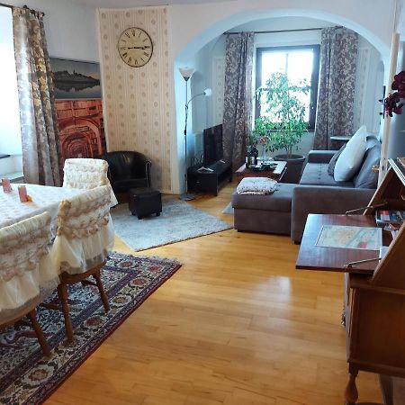 Schloss Weichs Zu Regensburg Mit 2Schlafzimmer Parkplatz Internet 75Qm Zentrum Экстерьер фото